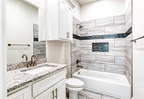 1044 Hidden Oaks Drive - Photo 13