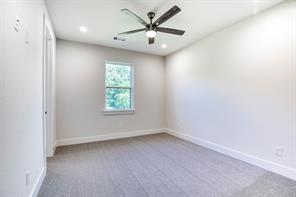 1044 Hidden Oaks Drive - Photo 23