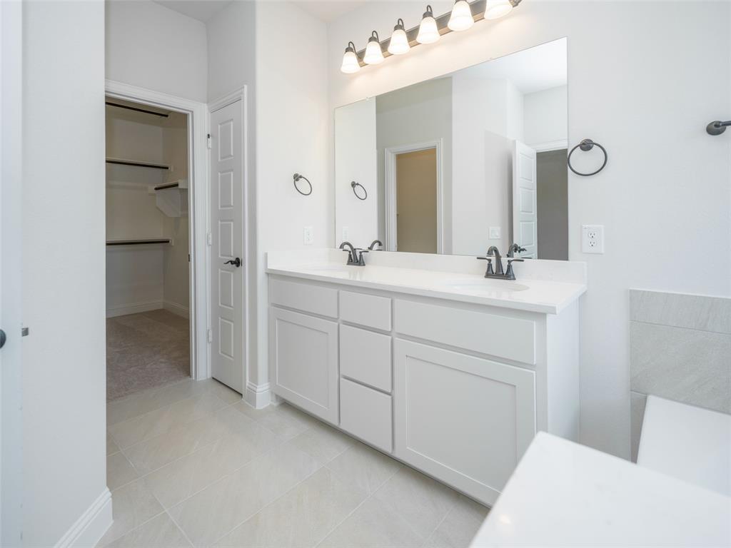 1112 Archives Avenue - Photo 24