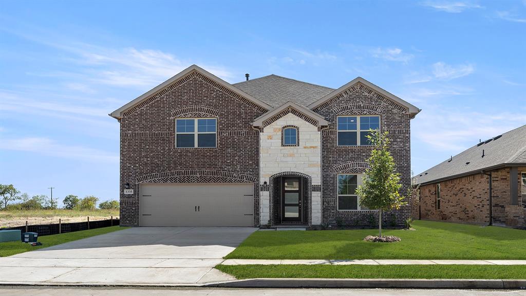 1335 Burgess Street - Photo 1