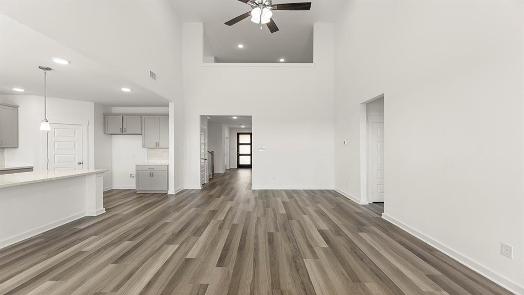 1335 Burgess Street - Photo 11