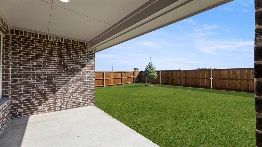 1335 Burgess Street - Photo 29