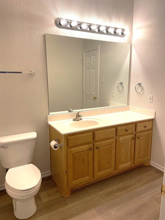 27101 Meadowmore Court - Photo 21