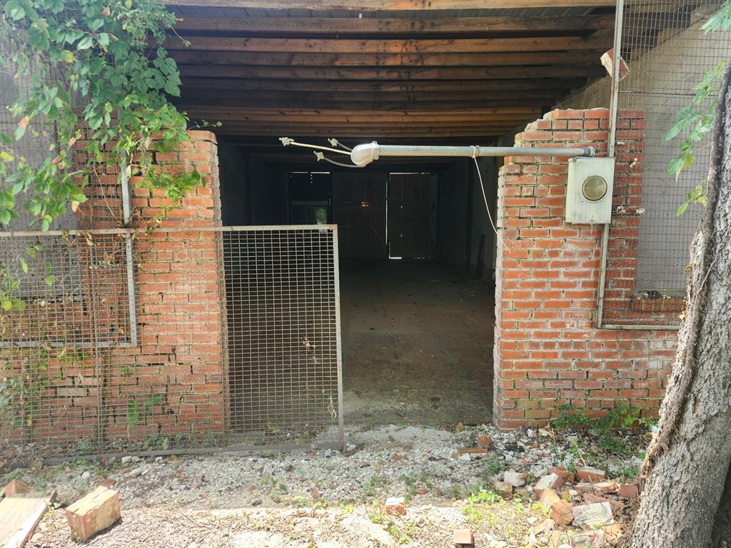 207 S Terry Street - Photo 7