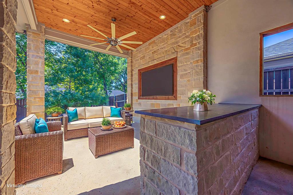 2081 Holt Way - Photo 11