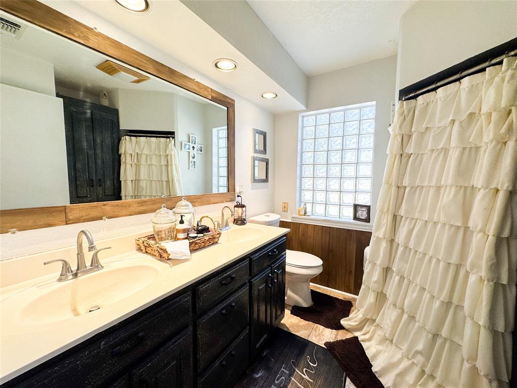 1303 Grand Central Avenue - Photo 26
