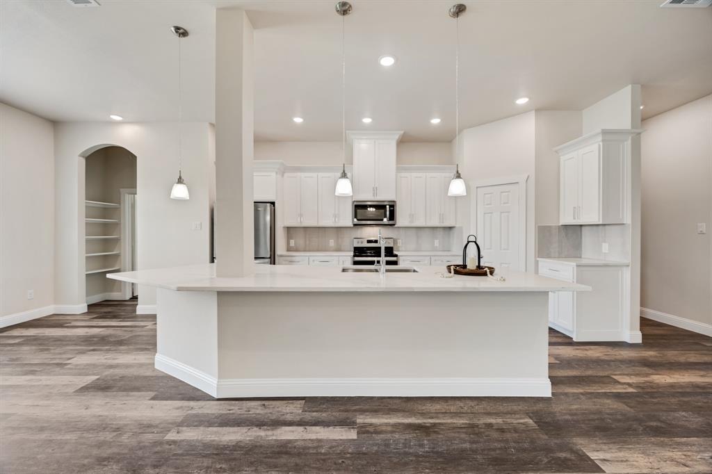3334 Knight Street - Photo 3