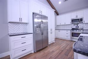 3238 Fm 2048 - Photo 10