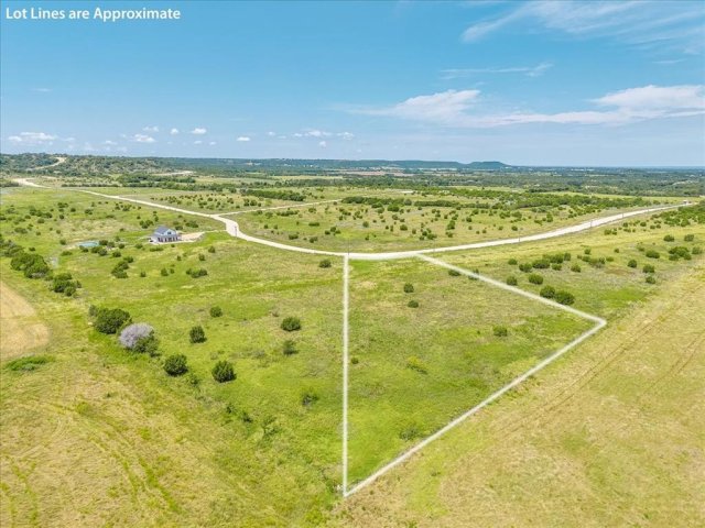 1307 Hidden Valley Road