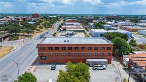1315 S 1st Street - Photo 4