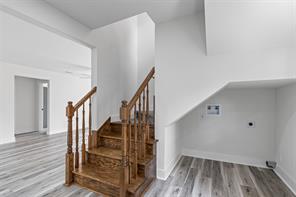 2327 Brookfield Avenue - Photo 9