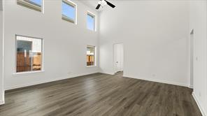 613 Wicklow - Photo 11