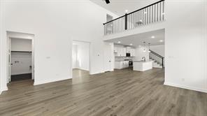 613 Wicklow - Photo 12