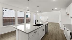 613 Wicklow - Photo 5