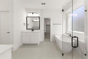 14032 Alfafar Court - Photo 16