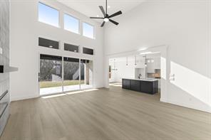 14032 Alfafar Court - Photo 8