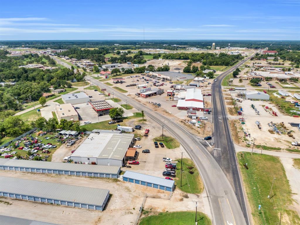 475 W Commerce Street - Photo 1