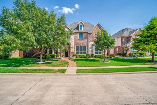 1221 Bridgeway Lane