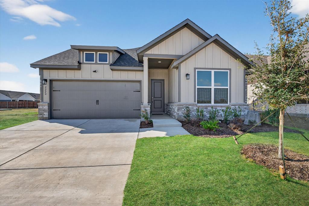 2220 Trailside Drive - Photo 1