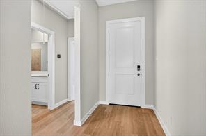 2220 Trailside Drive - Photo 3