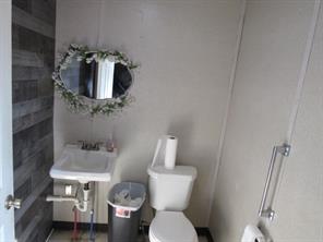 2218 Brown Street - Photo 7