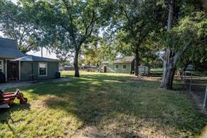801 E Main Street - Photo 28