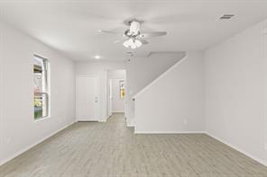 1733 Meadow Crest Drive - Photo 12