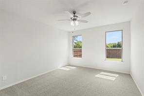 1733 Meadow Crest Drive - Photo 27