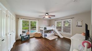 518 W Kansas Street - Photo 18