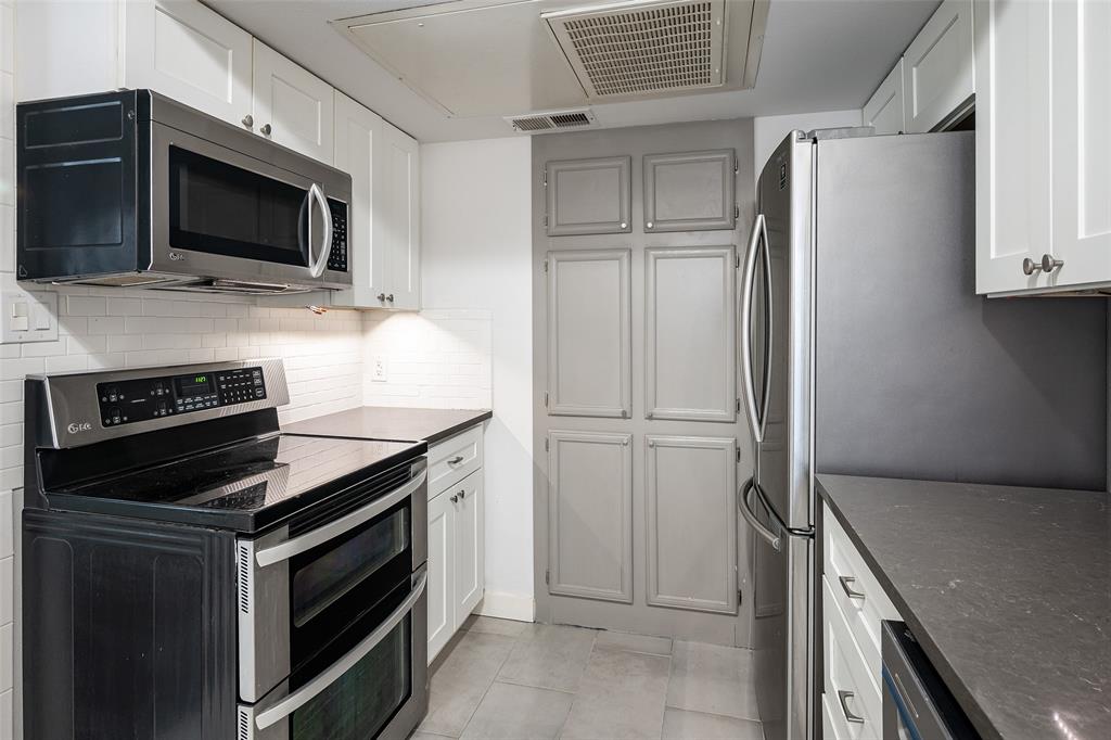 6420 Bordeaux Avenue - Photo 9