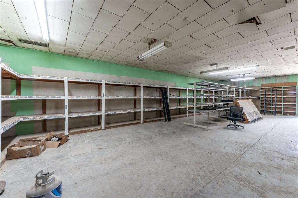 1208 E Washington Street - Photo 23