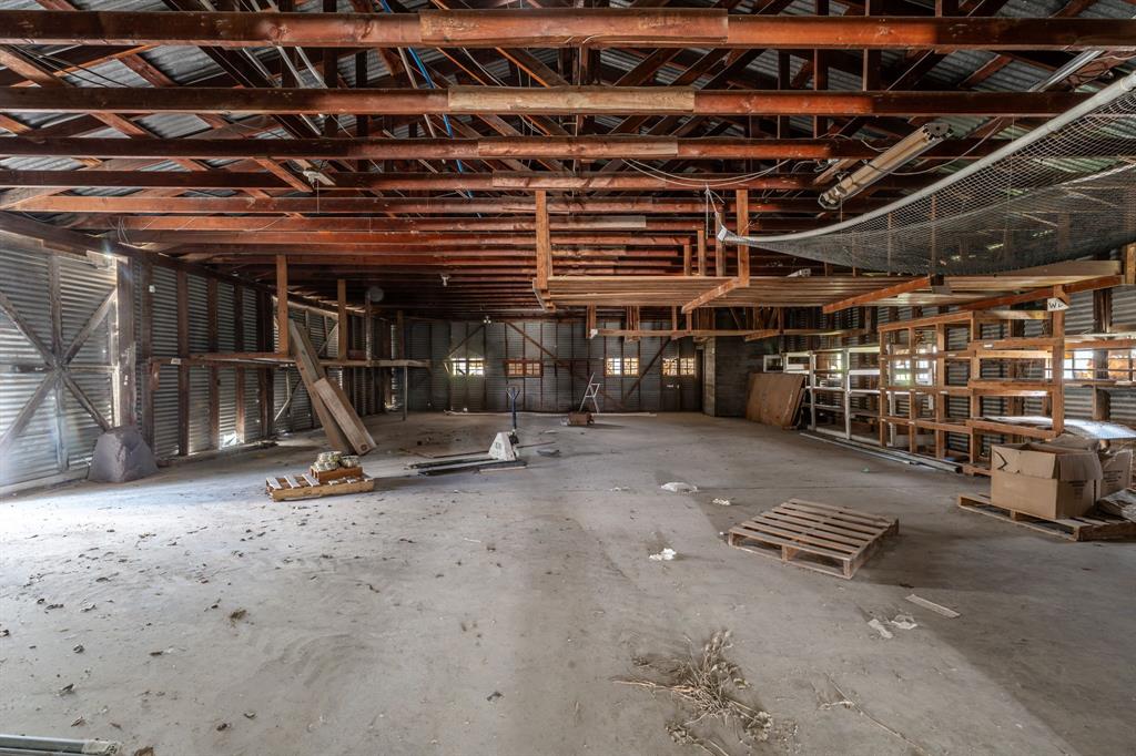 1208 E Washington Street - Photo 25