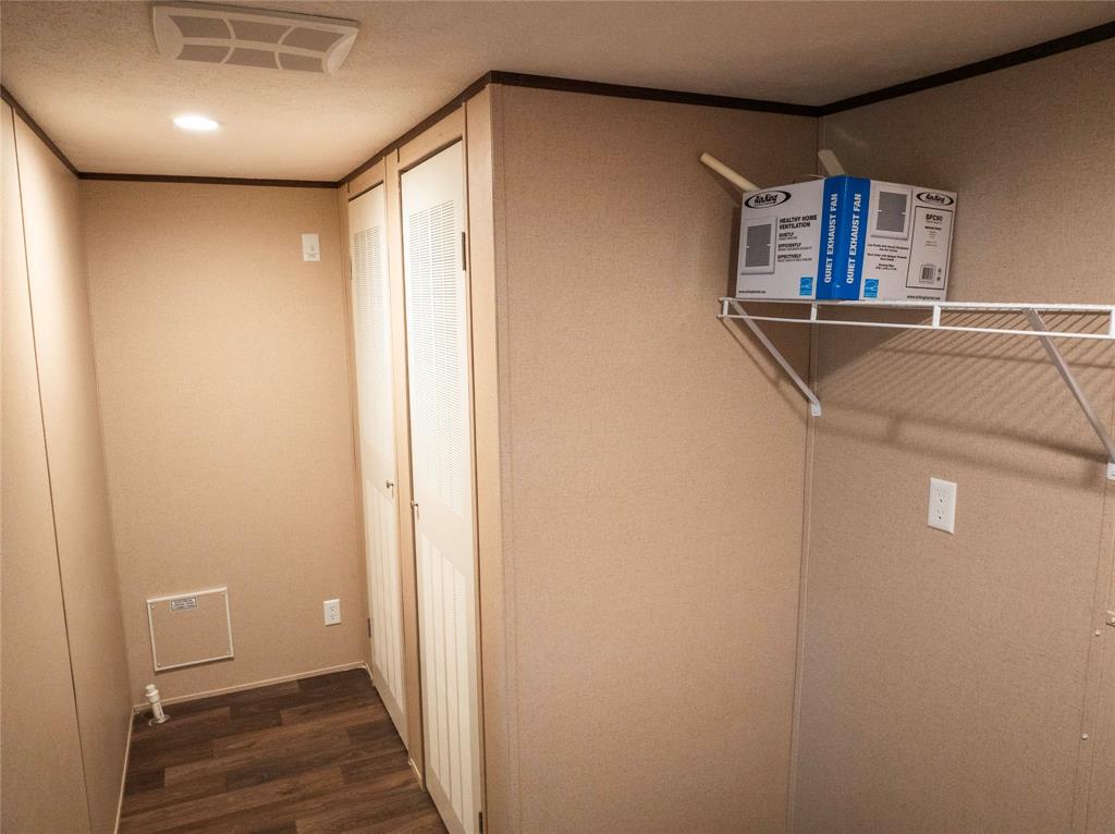 7005 Walden Drive - Photo 12