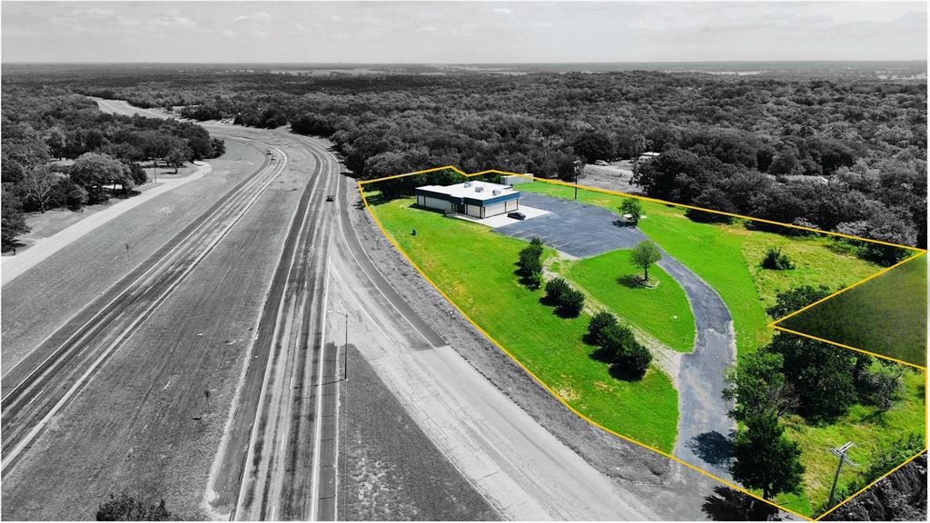 1020 N US HIGHWAY 69 - Photo 1