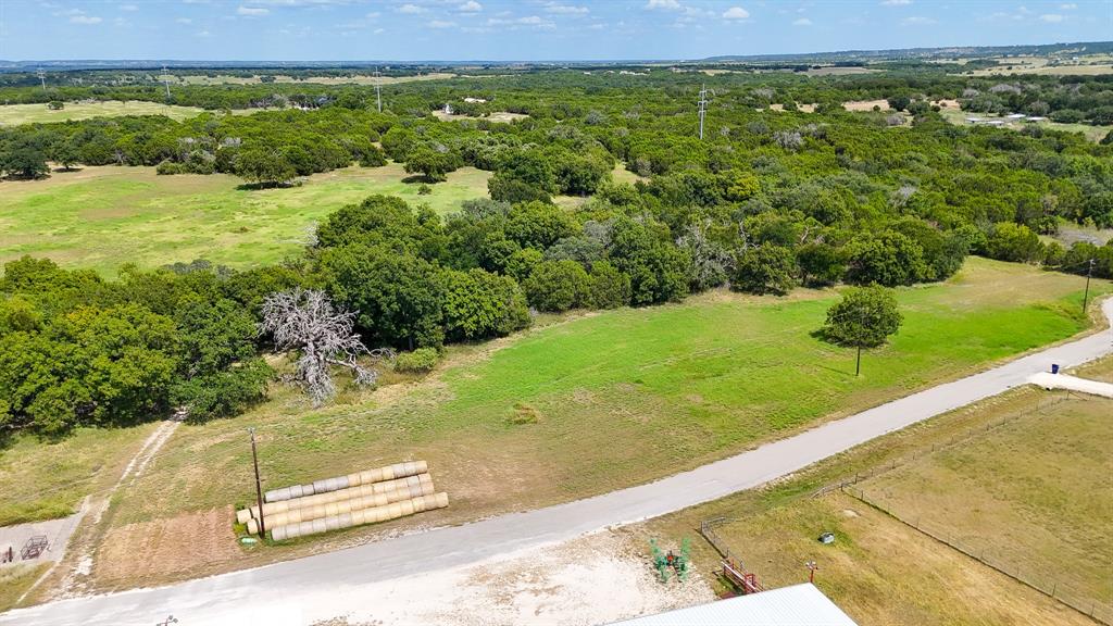 122 Private Road 2164 - Photo 4