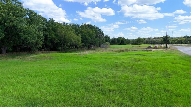 130 Private Road 2164