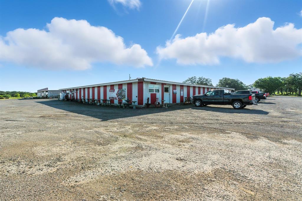 3240 Highway 183 N - Photo 19