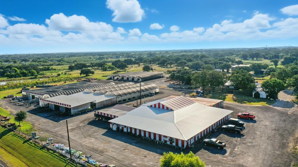 3240 Highway 183 N - Photo 3