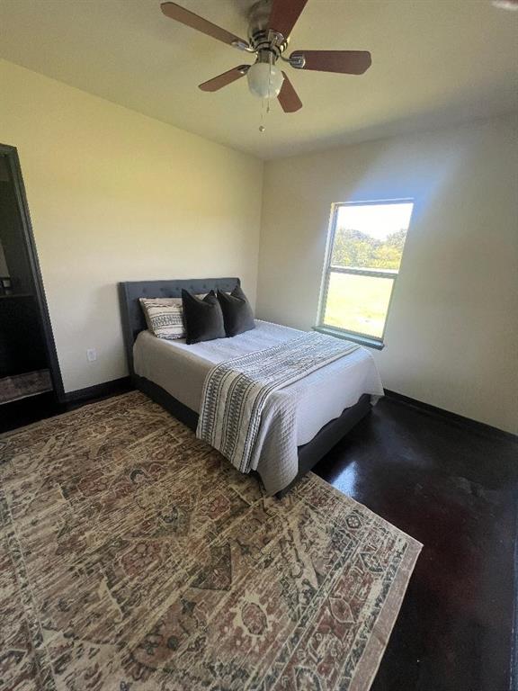 495 Fm 933 - Photo 10