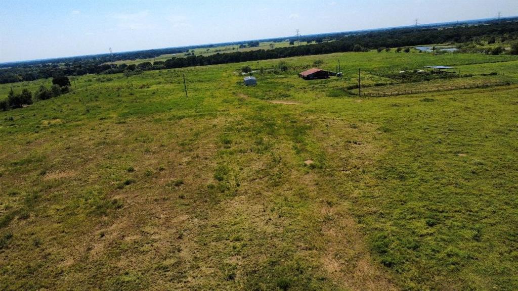 495 Fm 933 - Photo 29
