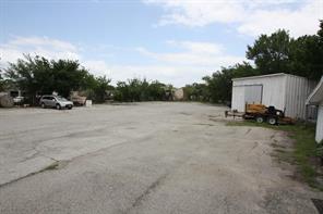 1010 US Highway 80 E - Photo 10
