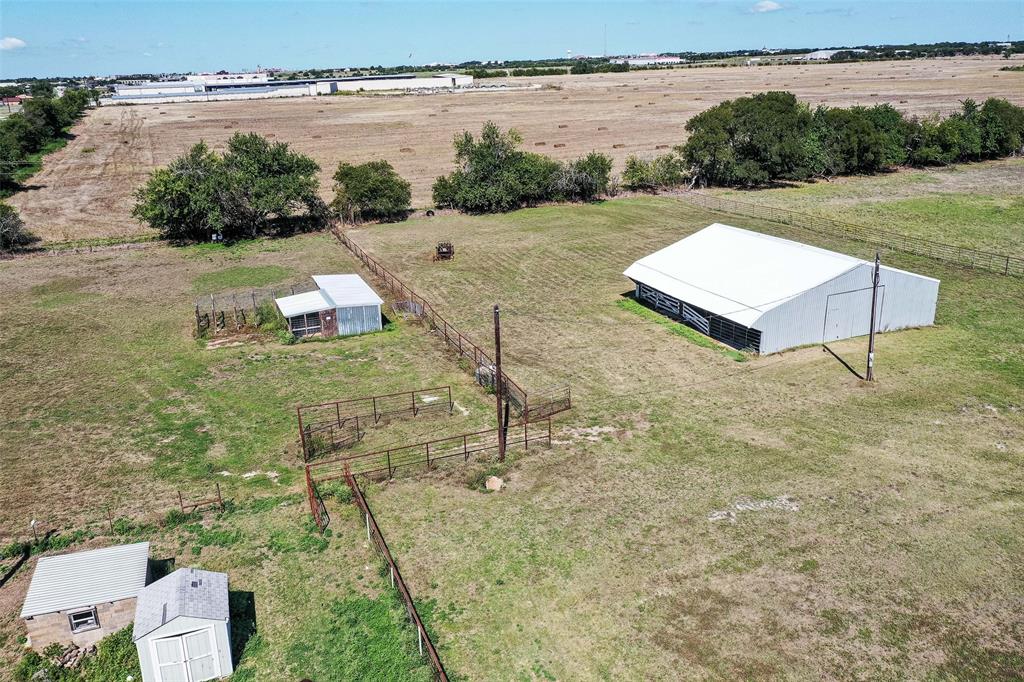 681 FM 2264 Road - Photo 31