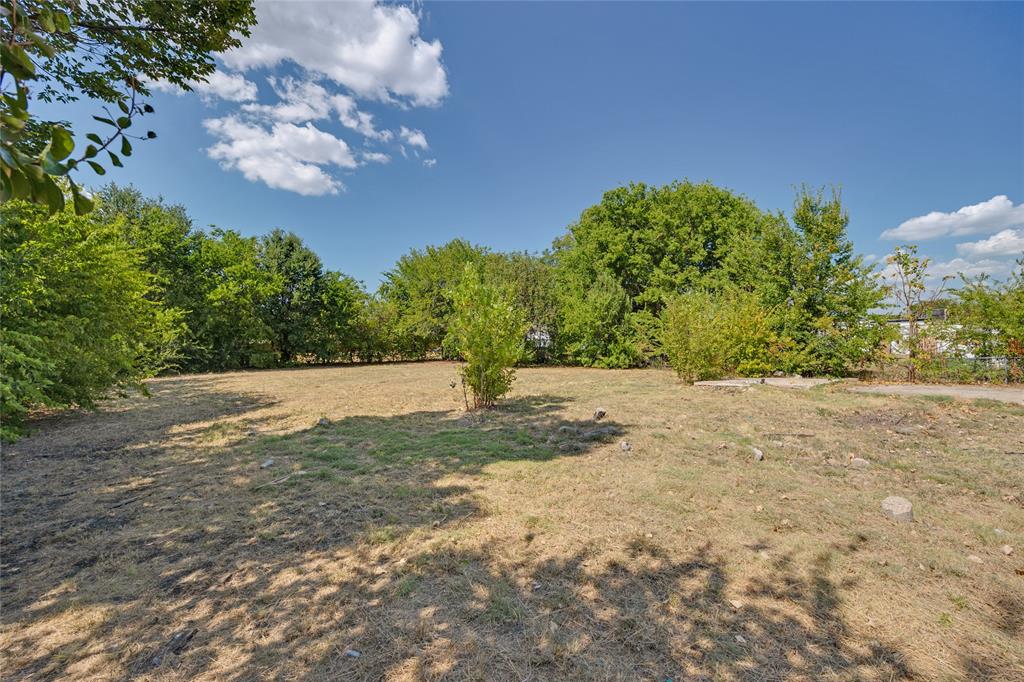 609 Gatewood Road - Photo 4