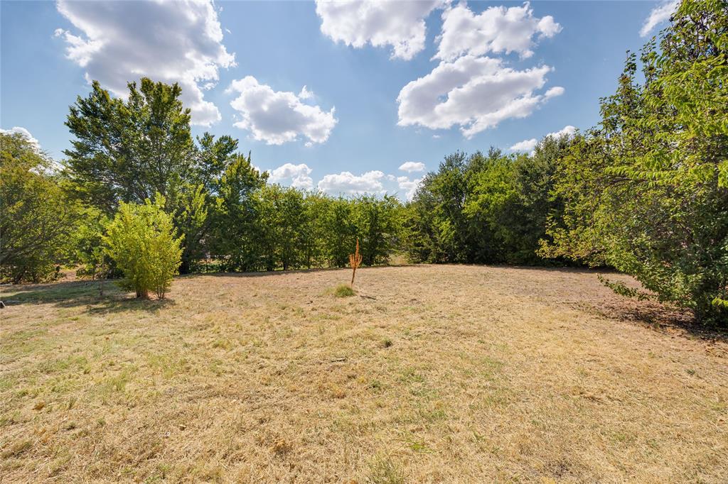 609 Gatewood Road - Photo 8