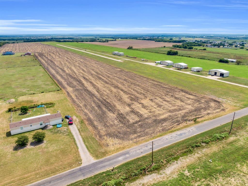 345 N Armstrong Road - Photo 1