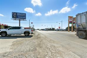 100 SE 5th Street - Photo 3
