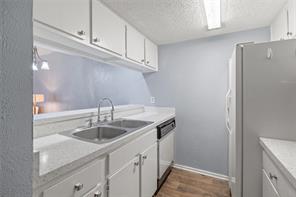 3121 Park Lane - Photo 8