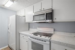 3121 Park Lane - Photo 9