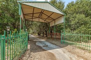 14330 S Highway 281 - Photo 11