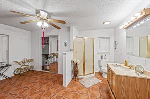 14330 S Highway 281 - Photo 22
